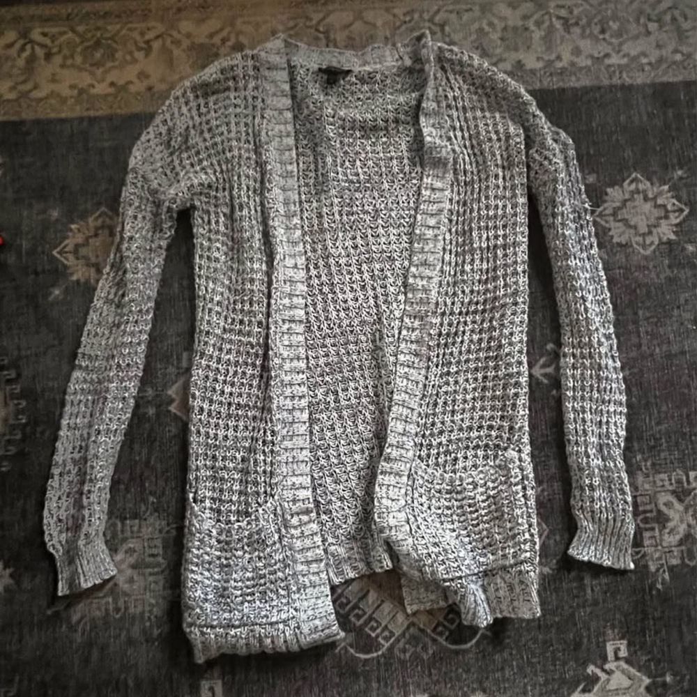Express Women's Light Gray Open-Front Cardigan